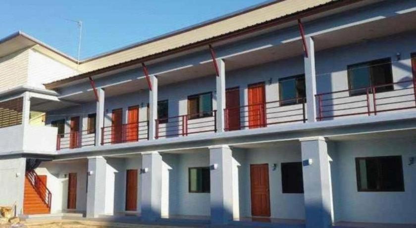 Tararin Hotel Чианг Сеeн Екстериор снимка
